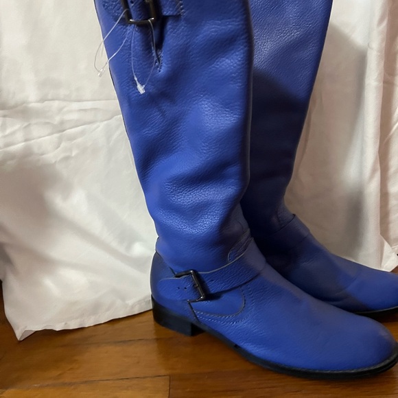 Blue Leather Knee-High Boots - Picture 4 of 5